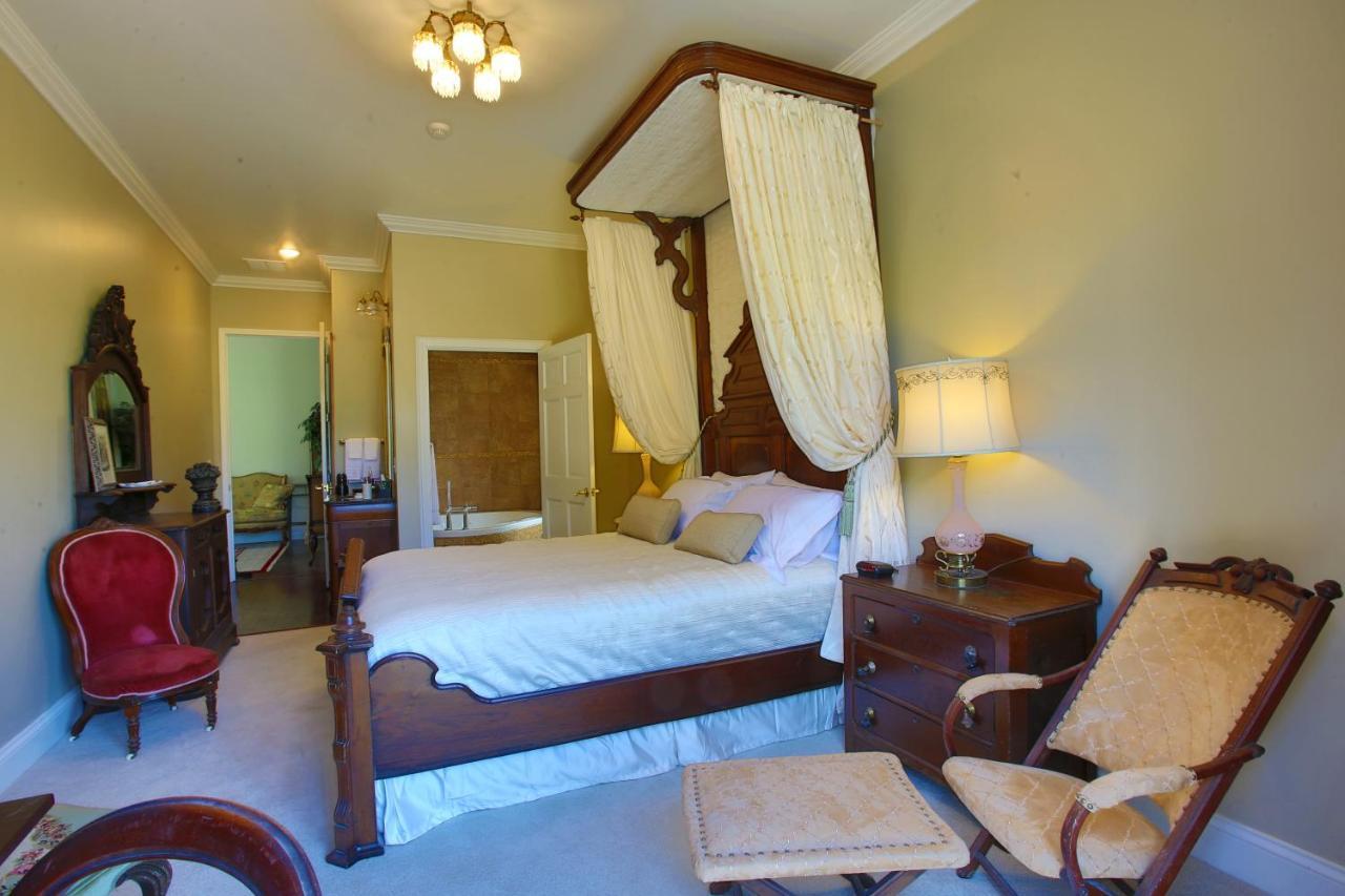Inntiquity, A Country Inn Logansport Eksteriør billede